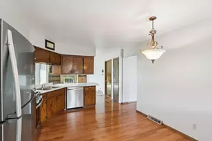 4815 70th St, Kenosha, WI 53142 - Photo 18