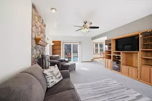 269 Brian Ct, Port Washington, WI 53074 - Photo 14