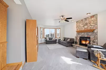 269  Brian Ct, Port Washington, WI 53074 - Photo 16