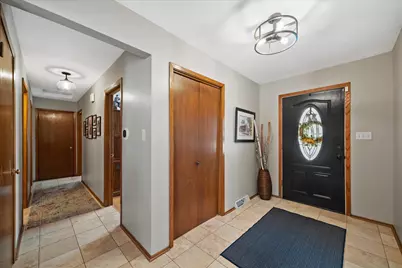 2509  Algoma Ter, Waukesha, WI 53188 - Photo 20