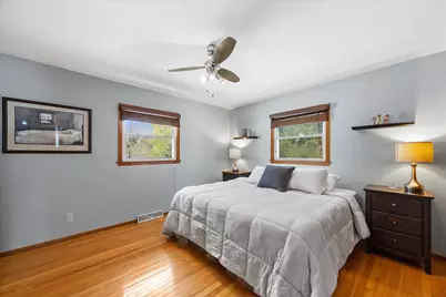 2509  Algoma Ter, Waukesha, WI 53188 - Photo 16