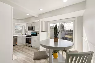 3669 S 79th St, Milwaukee, WI 53220 - Photo 8