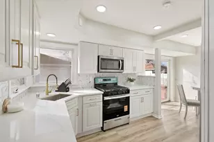 3669 S 79th St, Milwaukee, WI 53220 - Photo 6