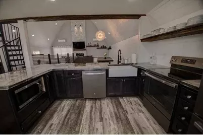 570  Main St, Dakota, MN 55925 - Photo 8