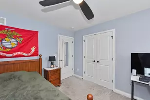 4141 S 90th St, Greenfield, WI 53228 - Photo 12