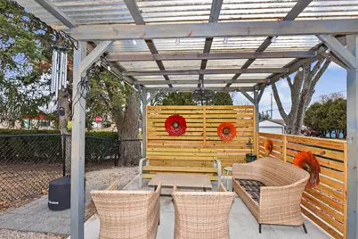 4141 S 90th St, Greenfield, WI 53228 - Photo 24