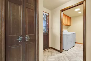 2550 Harmony Cir, Brookfield, WI 53045 - Photo 22