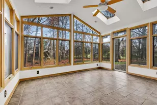 2550 Harmony Cir, Brookfield, WI 53045 - Photo 18