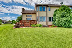 9067 S Cordgrass Circle, Franklin, WI 53132 - Photo 42