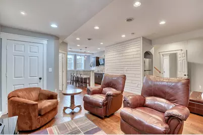 9067 S Cordgrass Cir, Franklin, WI 53132 - Photo 26