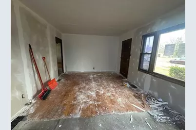 5275 N 57th St, Milwaukee, WI 53218 - Photo 2