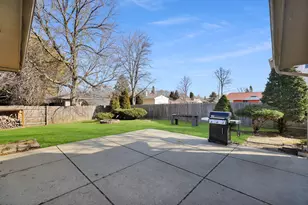 4300 Chekanoff Dr, Racine, WI 53403 - Photo 30