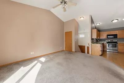 885  Cumberland Ln, Port Washington, WI 53074 - Photo 10