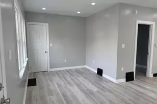 1114 S 47th St, West Milwaukee, WI 53214 - Photo 14