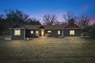 W321S8865 Leah Way, Mukwonago, WI 53149 - Photo 38