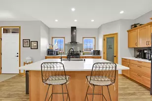 W321S8865 Leah Way, Mukwonago, WI 53149 - Photo 4