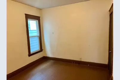 3201 N 35th St, Milwaukee, WI 53216 - Photo 8