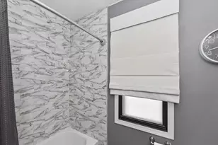 6501 W Dodge Pl, Milwaukee, WI 53220 - Photo 6