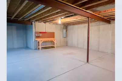 2396  Caribou Ln, Grafton, WI 53024 - Photo 28