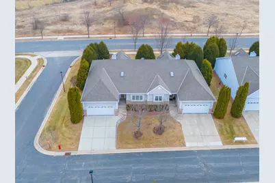 2396  Caribou Ln, Grafton, WI 53024 - Photo 2