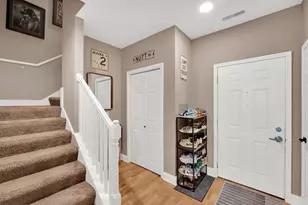 14900 W Wilbur Dr, New Berlin, WI 53151 - Photo 6