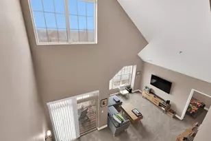 14900 W Wilbur Dr, New Berlin, WI 53151 - Photo 10