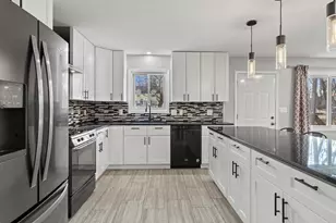 1770 Main St, Racine, WI 53182 - Photo 6