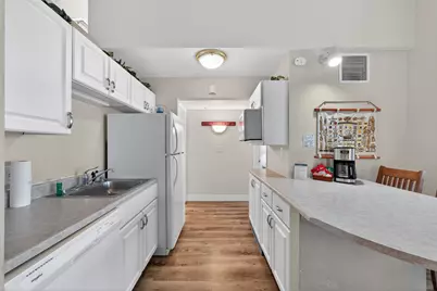 1505 S Shore Dr #327, Delavan, WI 53115 - Photo 6