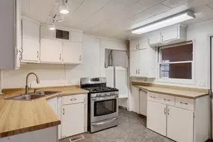 405 West Ave, Mauston, WI 53948 - Photo 10