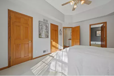 1027  River Place Blvd, Waukesha, WI 53189 - Photo 12