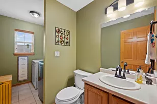 1027 River Pl Blvd, Waukesha, WI 53189 - Photo 16