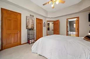 1027 River Pl Blvd, Waukesha, WI 53189 - Photo 8