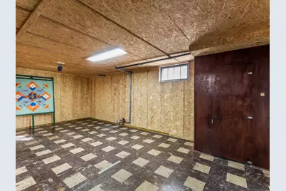 904 N 9th St, Manitowoc, WI 54220 - Photo 32