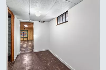 904 N 9th St, Manitowoc, WI 54220 - Photo 30