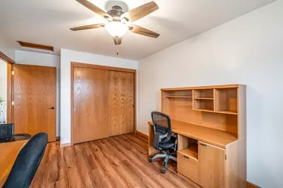 1043  Quinlan Dr #H, Pewaukee, WI 53072 - Photo 22