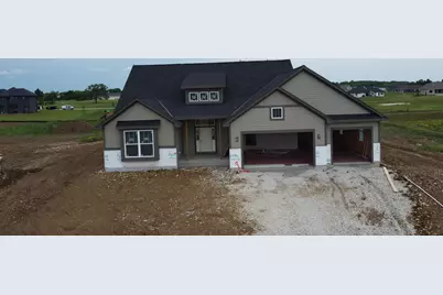 N82 W27850  Sunflower Pass, Lisbon, WI 53089 - Photo 2