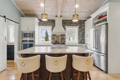 529  Warren St, Lake Geneva, WI 53147 - Photo 1