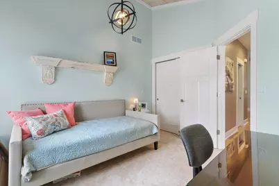 529  Warren St, Lake Geneva, WI 53147 - Photo 4