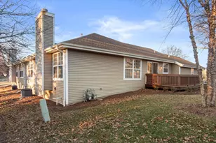 1914 E Sunset Dr, Waukesha, WI 53189 - Photo 30