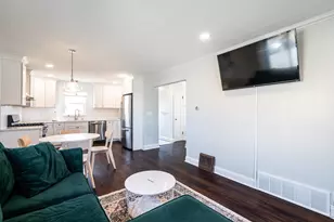 3200 S Chase Ave, Milwaukee, WI 53207 - Photo 18