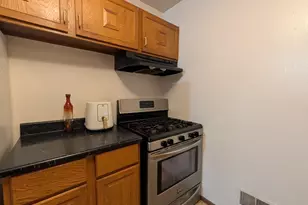 7721 N 60th St, Milwaukee, WI 53223 - Photo 4