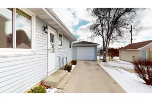 1525 George St, Manitowoc, WI 54220 - Photo 24