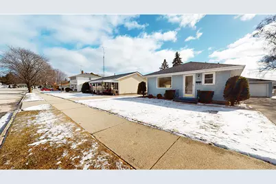 1525  George St, Manitowoc, WI 54220 - Photo 26