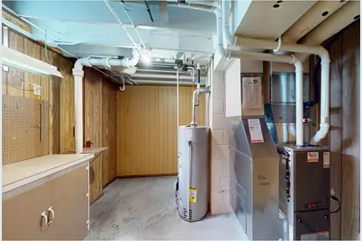 1525  George St, Manitowoc, WI 54220 - Photo 20