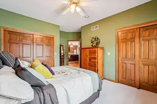 N32W22121 Hill N Dale Cir, Pewaukee, WI 53072 - Photo 18