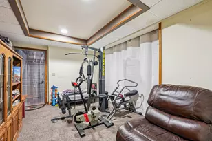 N32W22121 Hill N Dale Cir, Pewaukee, WI 53072 - Photo 30