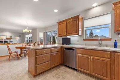 W210N16521  Woodshire Ct, Jackson, WI 53037 - Photo 24