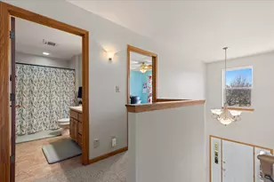 W210N16521 Woodshire Ct, Jackson, WI 53037 - Photo 32