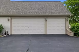 1855 River Lakes Rd, Oconomowoc, WI 53066 - Photo 32