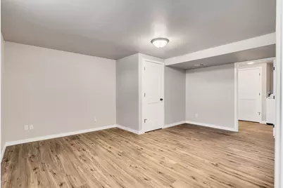 907  Wilson St, Onalaska, WI 54650 - Photo 16